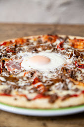 Photo n°31 de La Scaleta Restaurant Pizzeria à Saint-Cyr-sur-Loire (Service de livraison)