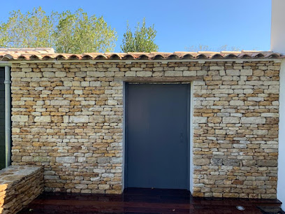 DH CONSTRUCTIONS ET MHR