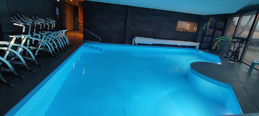 Photo de Design signature piscine à Neulise (42590)