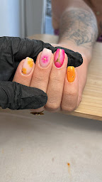 Photo n°6 de MBEAUTYANDNAILS à Cholet (Institut de beauté)