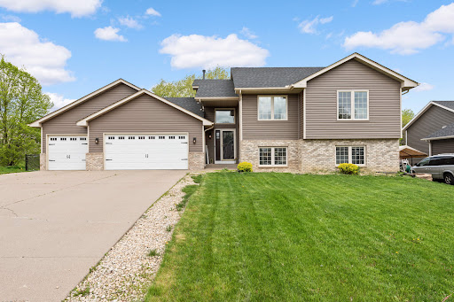 Arthur & Roth Real Estate - Edina Realty - Thumbnail