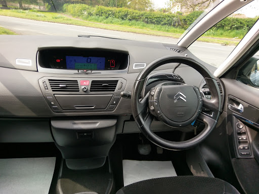 Lee’s Autocentre - Thumbnail