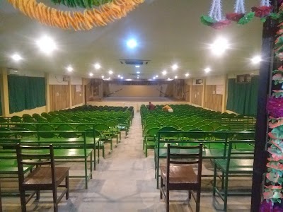 Photos of New Sauraha Tharu Cultural House