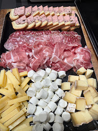 Photo n°32 de Boucherie Nicolas à Saint-Pierre-la-Palud (Cave à vins)