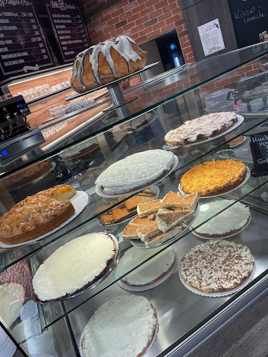 Semm's Café - Visual