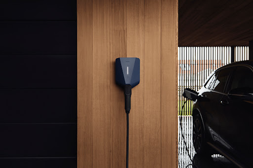 Éco Charge installateur bornes et prises de recharge voitures électriques - Thumbnail