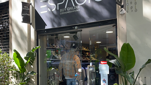 ESPACIO ZERO Yeezy Jordan Barcelona