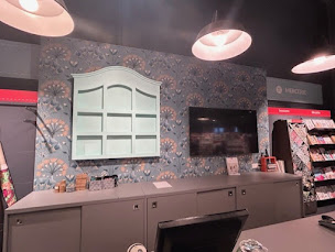 Photo n°8 de MAY'TISSUS - Revendeur ELNA 53 Mayenne à Mayenne (Magasin de laine)