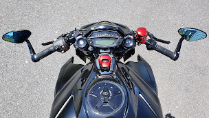 Photo n°47 de Armor Moto - Yamaha - Kawasaki - Dafy Speed à Morlaix (Magasin de motos)