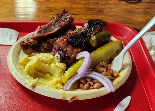 Raymond's BBQ - Visual