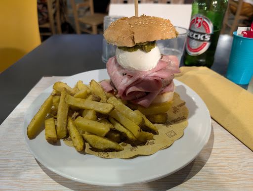 Burger Bistró Grill & Bar - Thumbnail