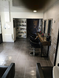 Photo n°42 de Le boudoir by kiara à Drefféac (Salon de coiffure)