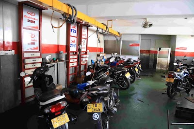 Photos of New Mansoor Motors