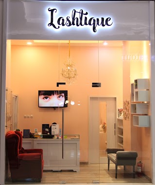 Lashtique Lippo Mall Puri, Author: Lashtique Lippo Mall Puri