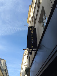 Photo n°53 de Hôtel de Lille à Paris (Service de location de vélo)
