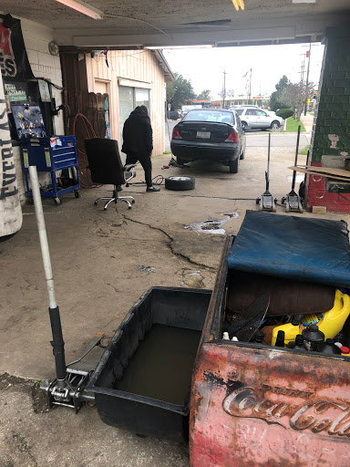 Lake Dallas Tire Shop - Thumbnail