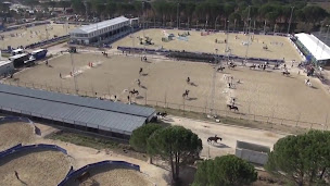 Photo n°14 de EQUESTRIAN IMMOBILIER à Bazemont (Agence immobilière)