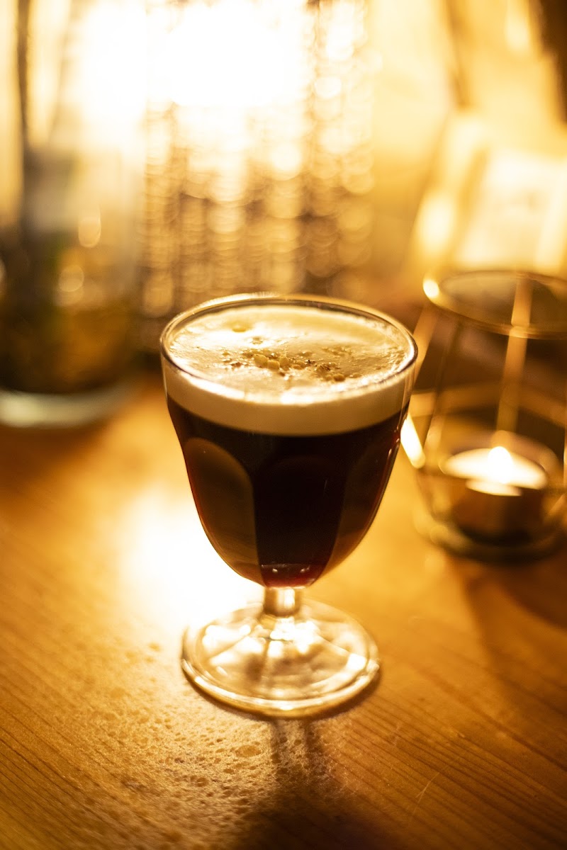 カフェバーサカヅキ