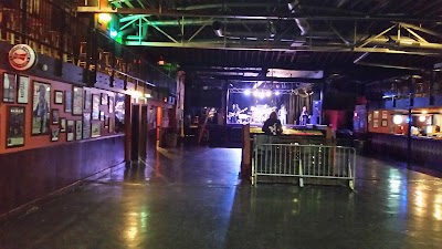 Photos of Amos' Southend