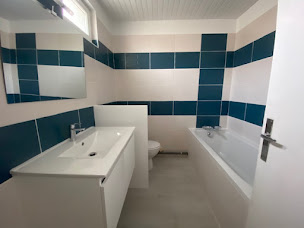 Photo n°9 de La Maison Des Travaux Saintes - Rénovation & Extension maison à Saintes (Carreleur)