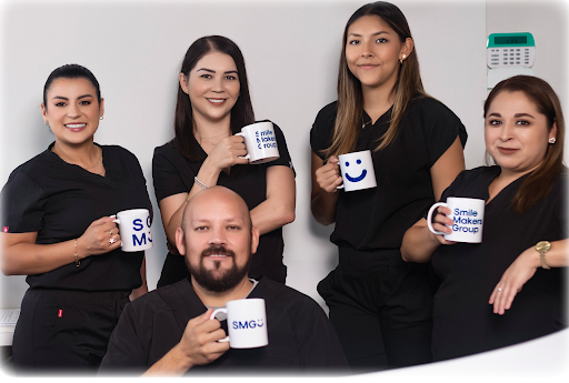 Smile Makers Group - Dr. Carlos Marquez - Thumbnail