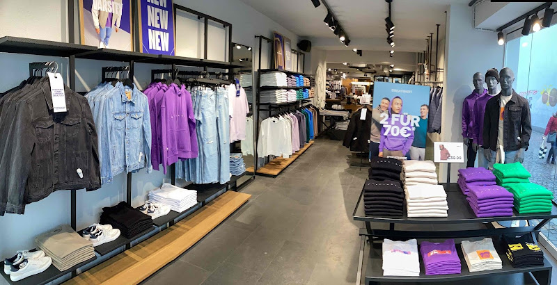 JACK & JONES