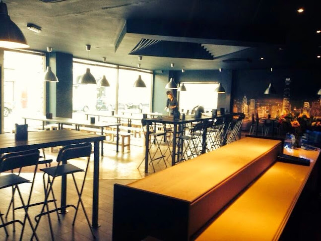 Nuudle Bar Restaurant