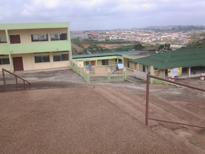 Photos of Groupe Scolaire Les Laur&eacute;ades