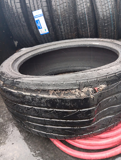 Tire Road Service 24/7 Mobile Tire Shop - Thumbnail