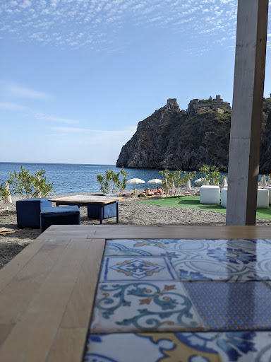 Elibeach bar - Visual