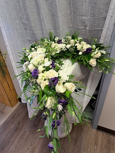 Joanne's Floral Boutique & Gifts - Thumbnail