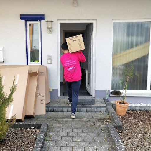 Umzug Unternehmen Luna, Entrümpelung, Haushaltauflösung,Küchen und Möbelmontage