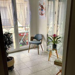 Photo n°1 de Anais Janyszek à Longwy (Ostéopathe)