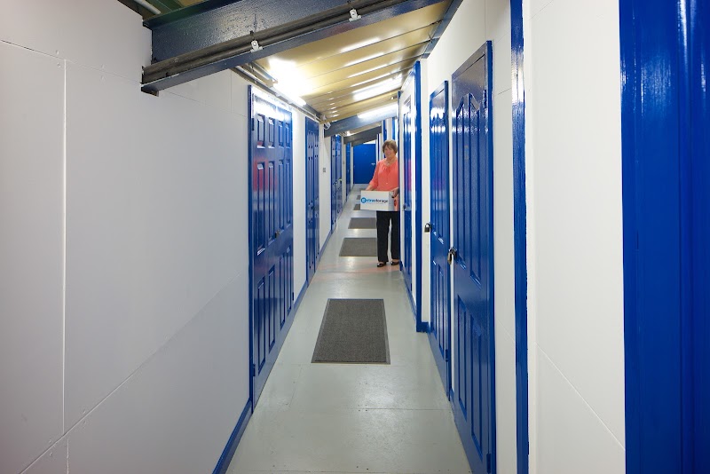Extrastorage - Self Storage for businesses and individuals and hire of office suites photo 2