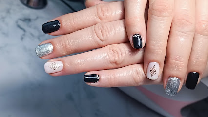 L'ongle de Karlytess