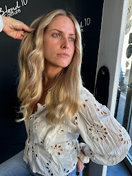 Photo n°17 de Blond 10 coiffure à Marseille (Salon de coiffure)