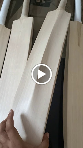 There is a very good English cricket bat available on our website, anyone who wants can order onl… post image