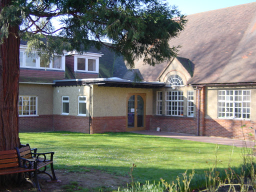 Holy Trinity Pre School - Knaphill - Thumbnail