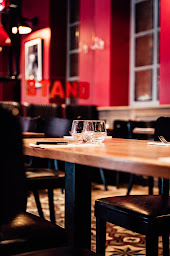 Photo n°20 de STAND à Paris (Restaurant italien)