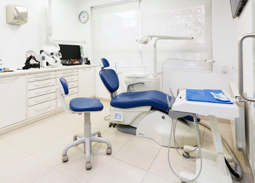 Clínica dental Equipo de la Torre Unidad Avanzada de Salud Bucodental