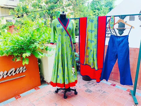 Anuradha Ramam by null