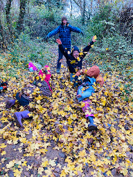 Photo n°3 de Ecole de la forêt de Cliousclat - Asso l'arbre et l'enfant à Cliousclat (Association pour la jeunesse)