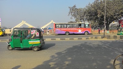 Photos of Rampura Bridge Bus Stop