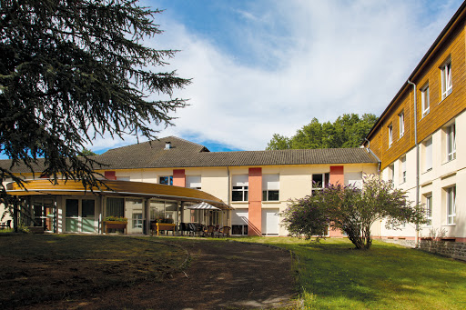 Photo de EHPAD Les Bouquets en Creuse à Bellegarde (30127)