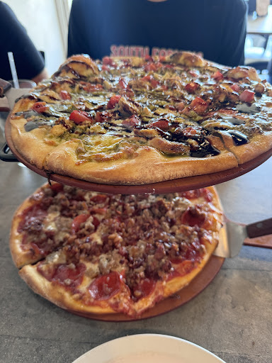 Bellini's Eatery - Visual