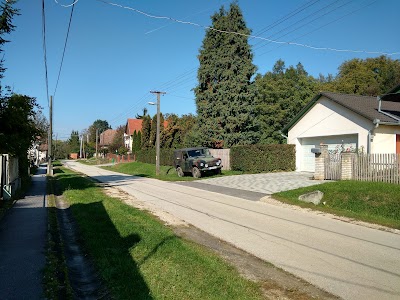 Photos of K&ouml;vessy Bt.