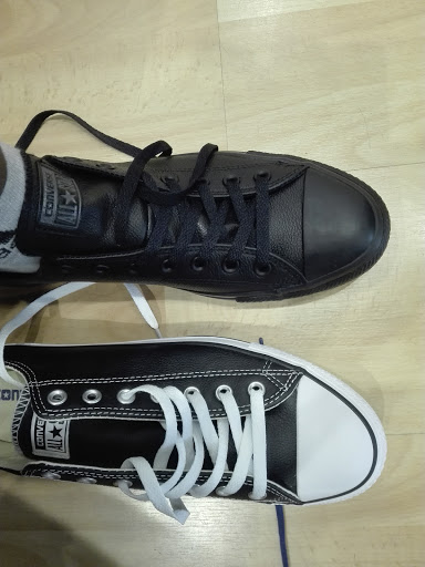 Legacy Sneakers