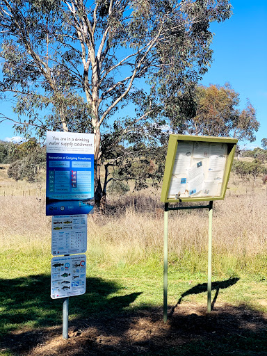 Tin Hut Dam Carpark - Thumbnail