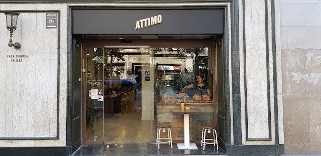 Attimo