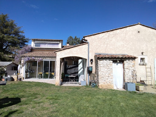 Photo de Maison des Bourgades - BB - Chambres d'hôtes à Saint-Julien-de-Peyrolas (30760)